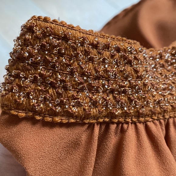 Banana Republic Women’s Petite XS Sleeveless Beaded Collar Mock Neck Blouse - Picture 7 of 9